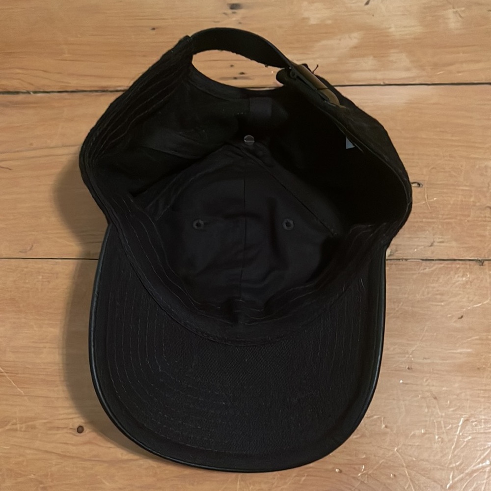 Nike hat - Picture 3 of 7